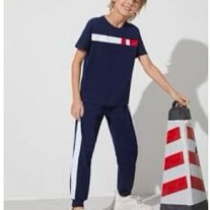 Boys Colorblock T-Shirt and joggers 7